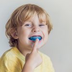 Фото трейнера на зубах у ребенка