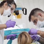 Проведение лечения в стоматологии